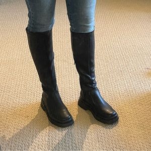 Steve Madden boots